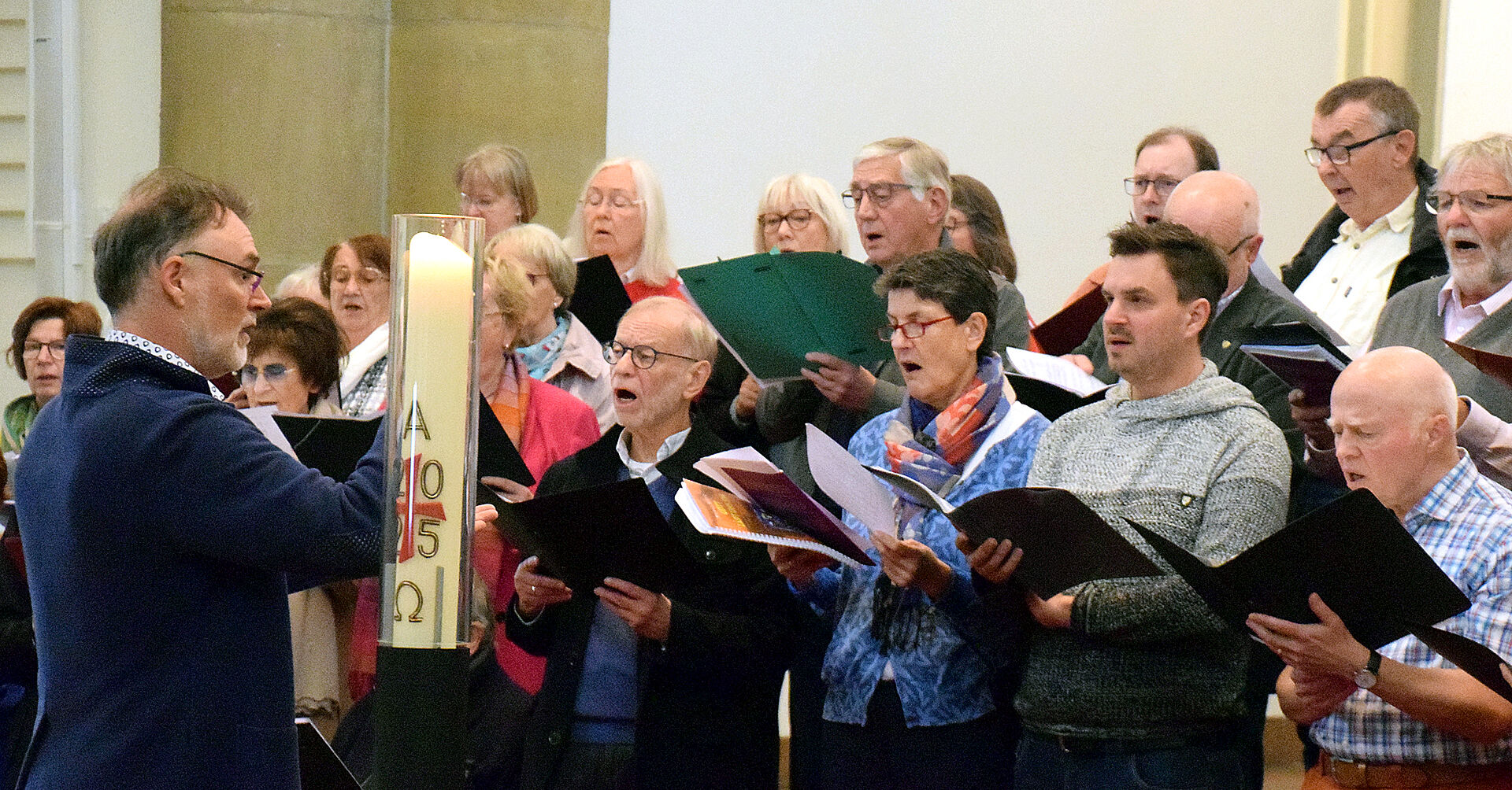 Kirchenchor der singt