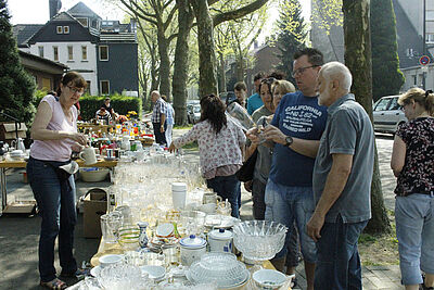 Kirchtreppe als Verkaufstheke