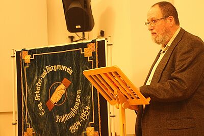 Vortrag, Kleidersammlung, Ausflug und Jahresfest