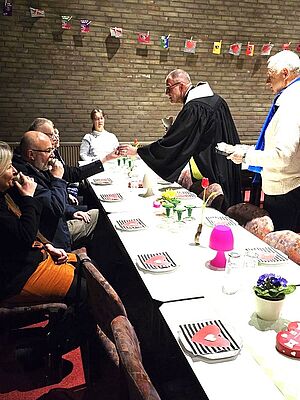 „Grenzen zwischen Menschen beherzt überwinden“