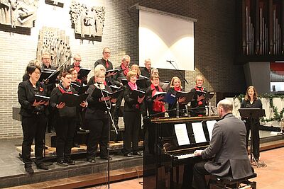 Musik sorgte für adventliches Leuchten