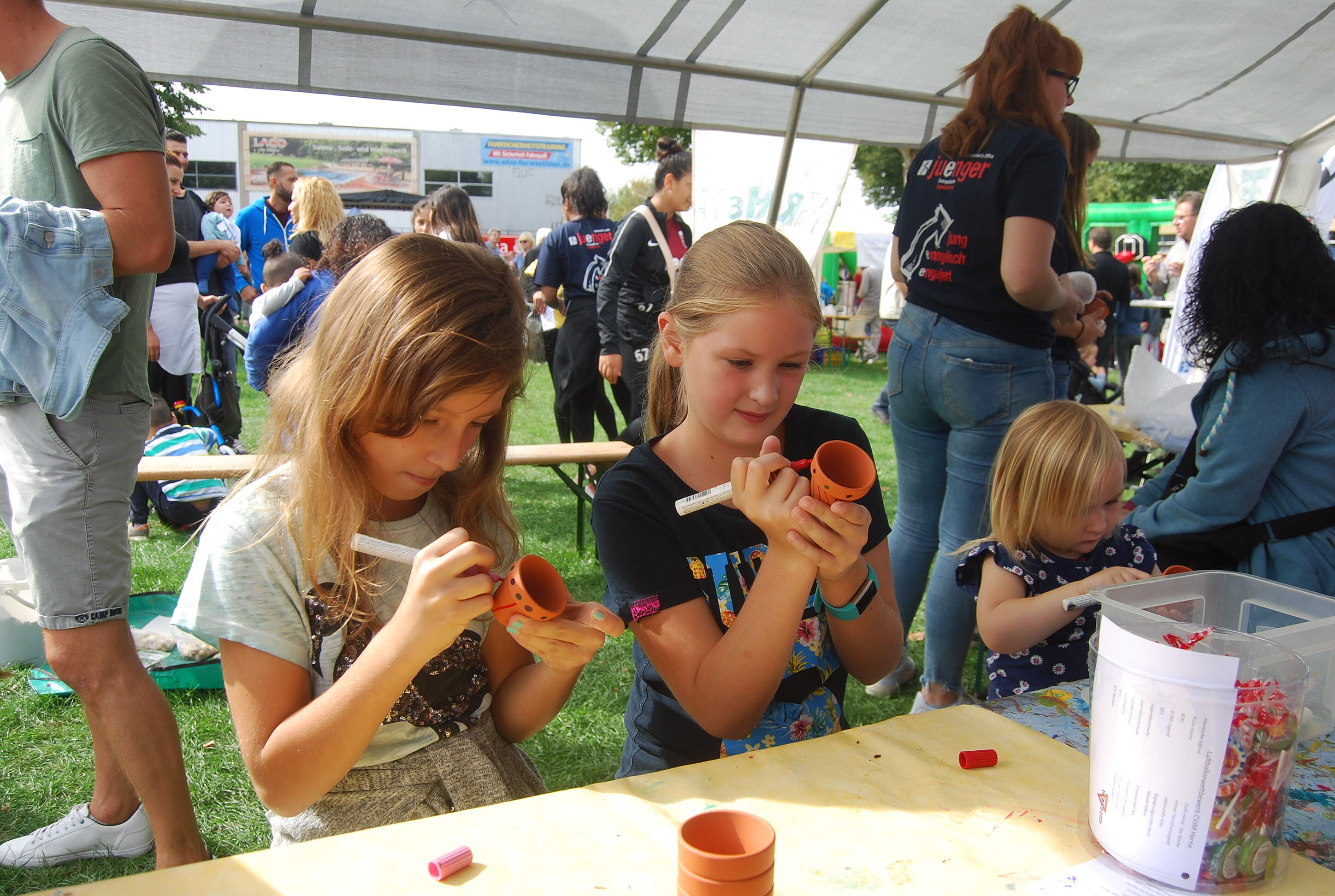 Evangelische Jugend mit riesigem Angebot für Kinder und Teenager 