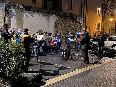 Adventliches Hofkonzert mit festlichen Klängen