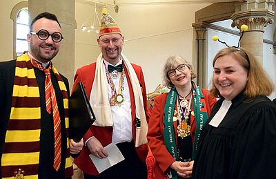 Karnevalsschlager in der Kirche