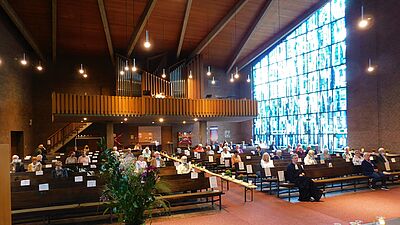 Sommerkirche zum Thema „Offene Türen“