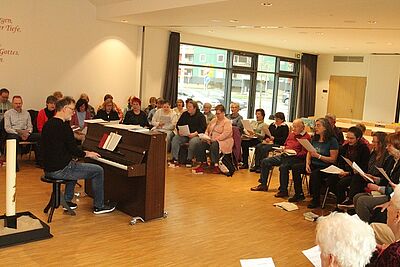 Zum ersten Mal mehrstimmig gesungen