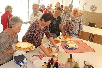 Für Stachelbeer-Baiser lohnte das Anstellen