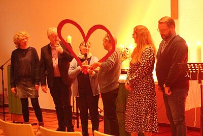 Herz und drei Bänder