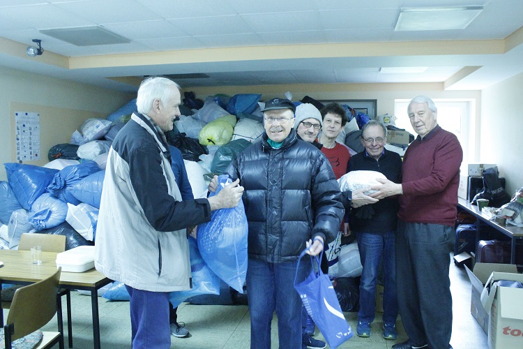 Rund vier Tonnen Altkleider für Bethel