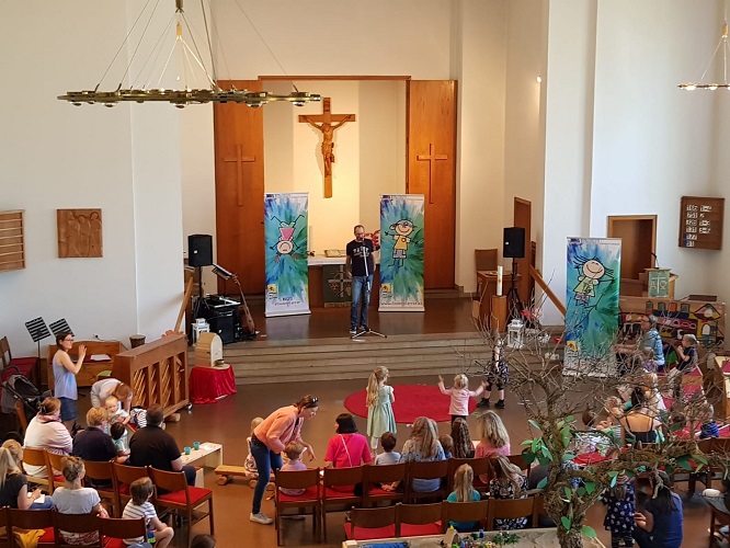 Viele Gründe zum Hüpfen und Singen