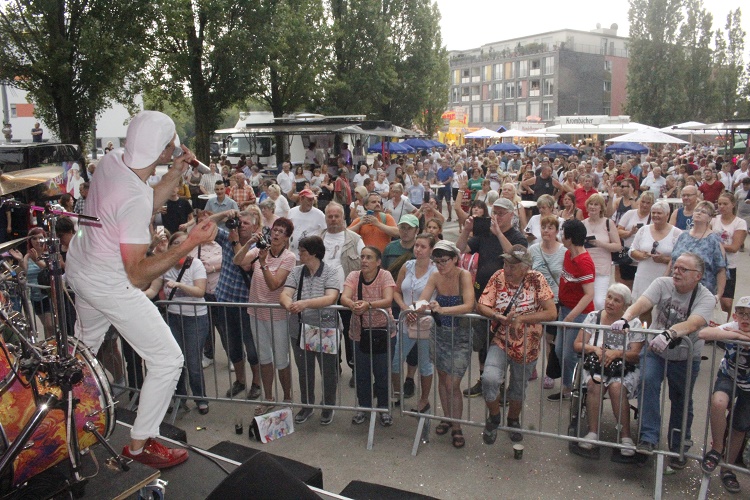 7.000 Menschen beim Benefizfest 