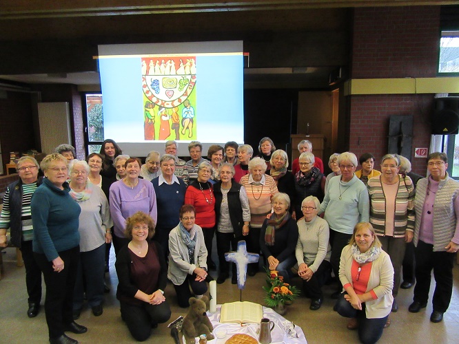 Beschäftigung mit Liturgie und Liedern