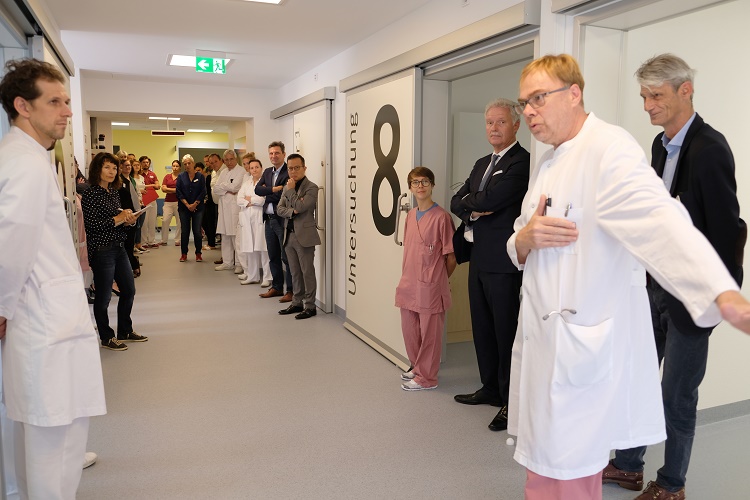 EvK weiht neuen Anbau der Zentralen Notaufnahme ein