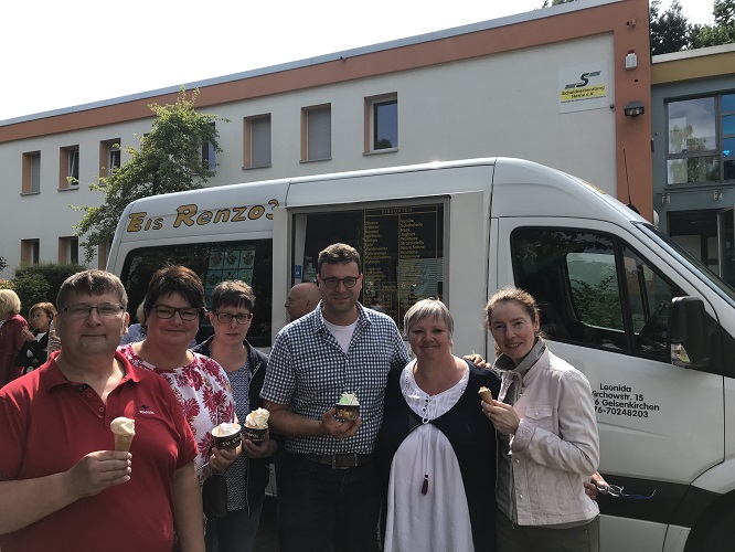 Eis als Belohnung für Erreichen eines Etappenziels