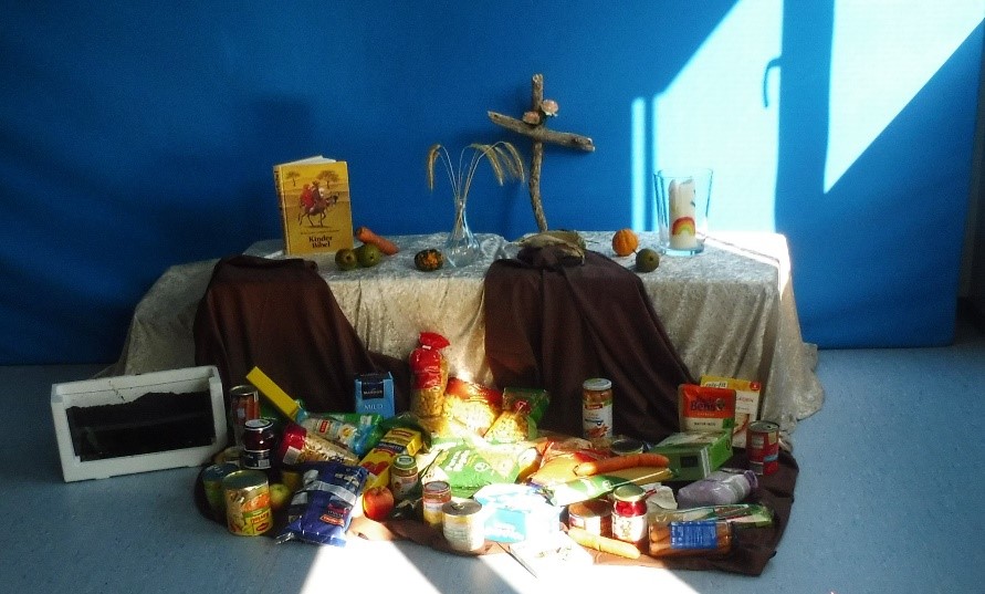 Erntedank im "KinderGarten Eden"