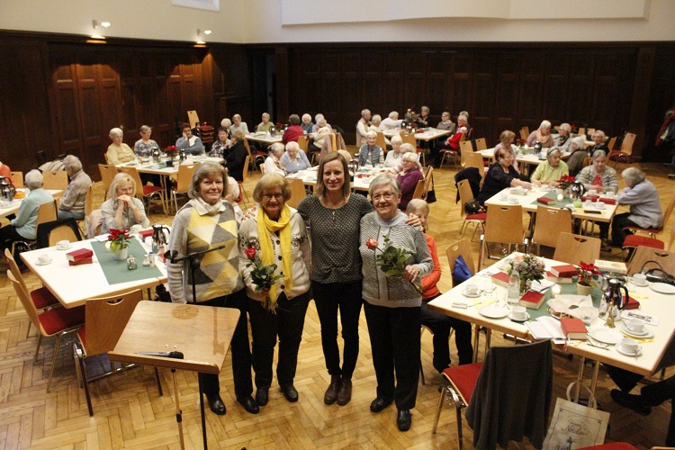 Neue Bezirksfrauen, Halbjahresprogramm