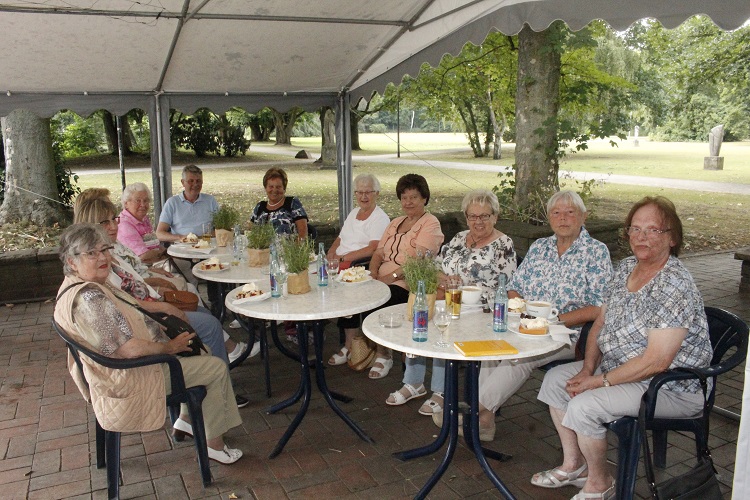 Gänse niedlich, Schlossverkleidung nicht