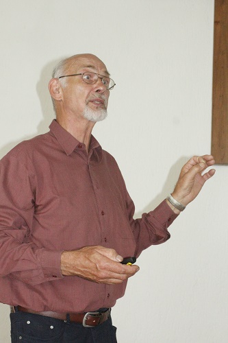 Bienenvölker helfen Arzt auszubilden