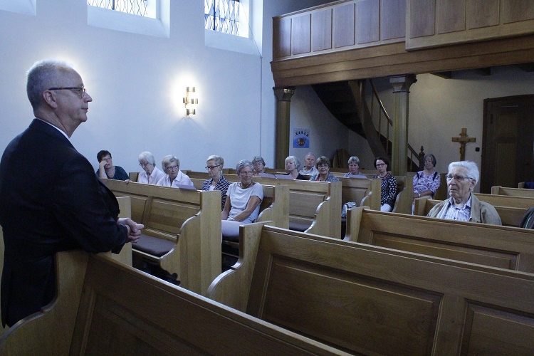 In Pöppinghausen bleibt die Kirche im Dorf