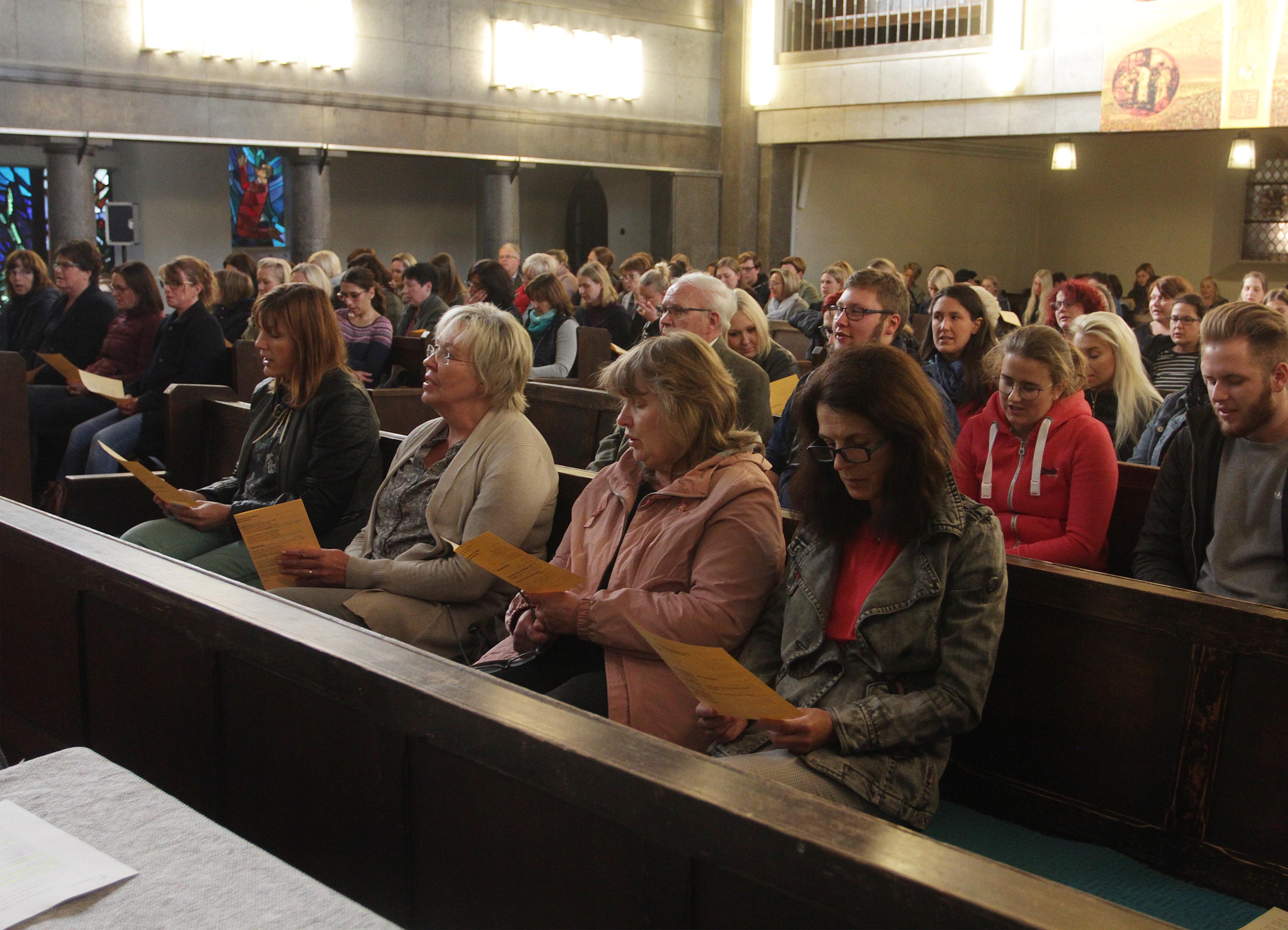 Die Arbeit mit Kindern unter den Segen Gottes gestellt