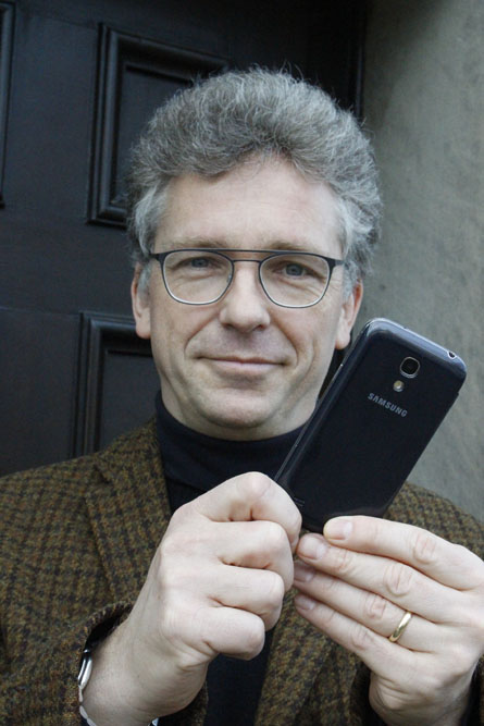 Wertstoffgewinnung aus Alt-Handys