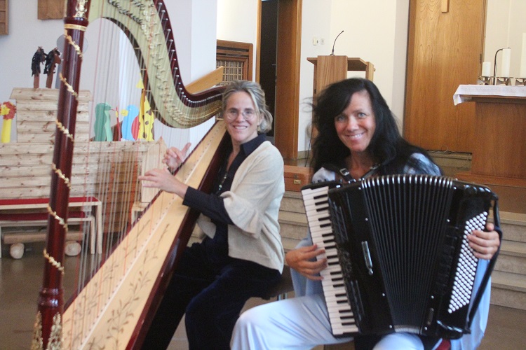 Fesselndes Konzert mit Akkordeon und Harfe