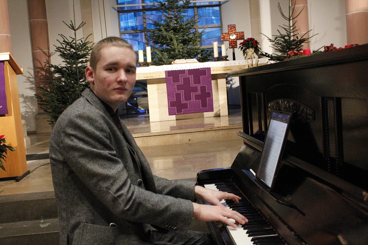 Junger Organist präsentierte Eigenkompositionen