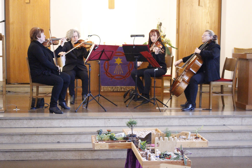 Unbegreifliches Geschehen nähergebracht