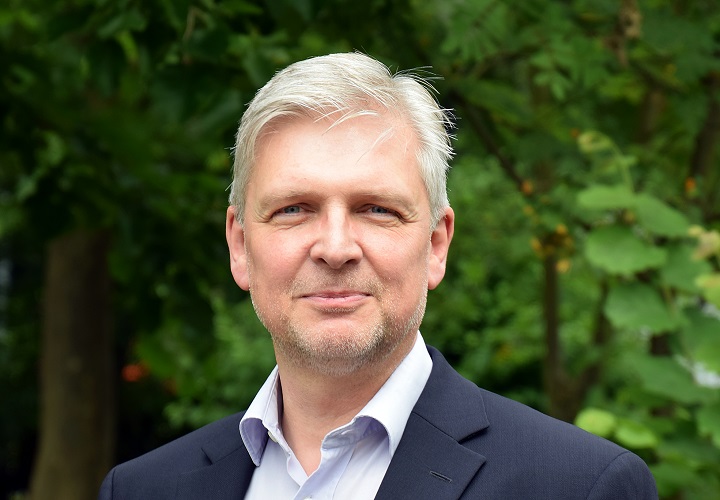 Mahl geht nach erfülltem Auftrag