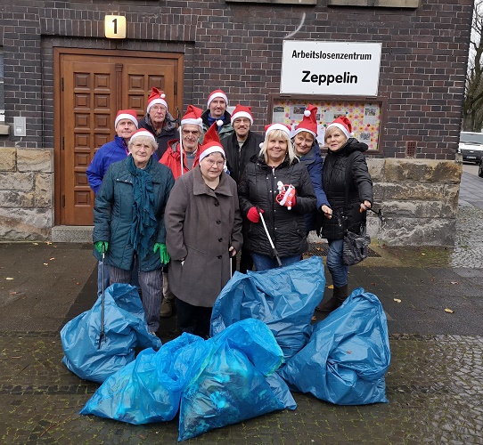 Fleißige Nikoläuse reinigten ihr Quartier