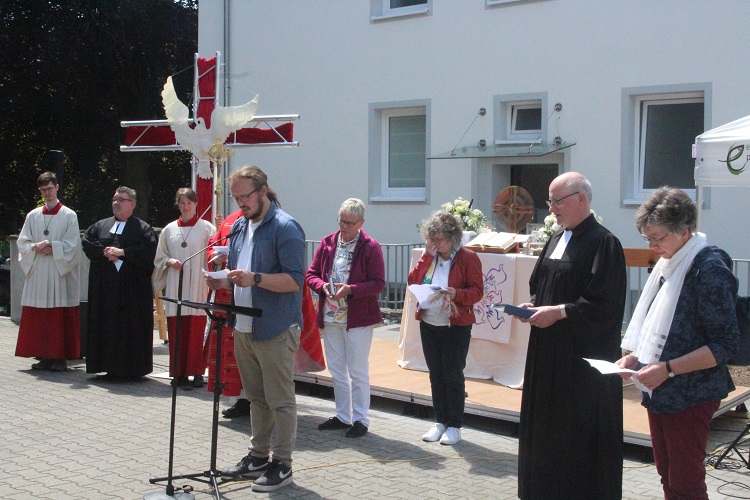 Verbunden durch Taufe und Heiligen Geist