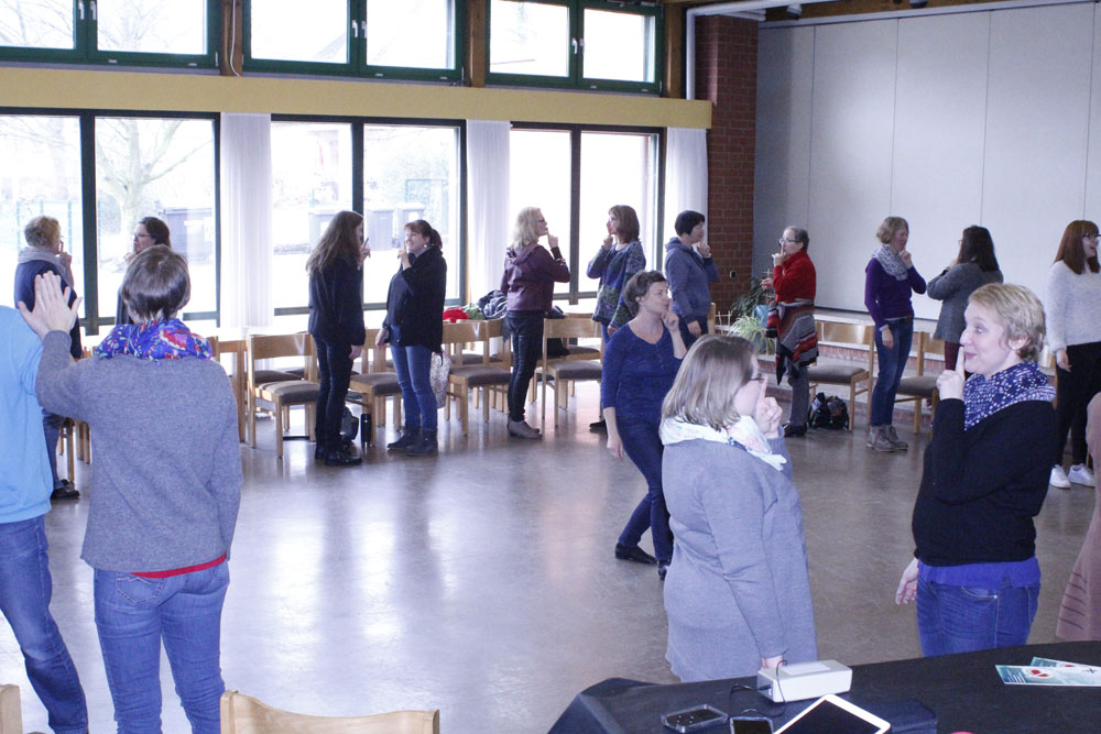 Teilnehmer geben „Rhythmen und Grooves“