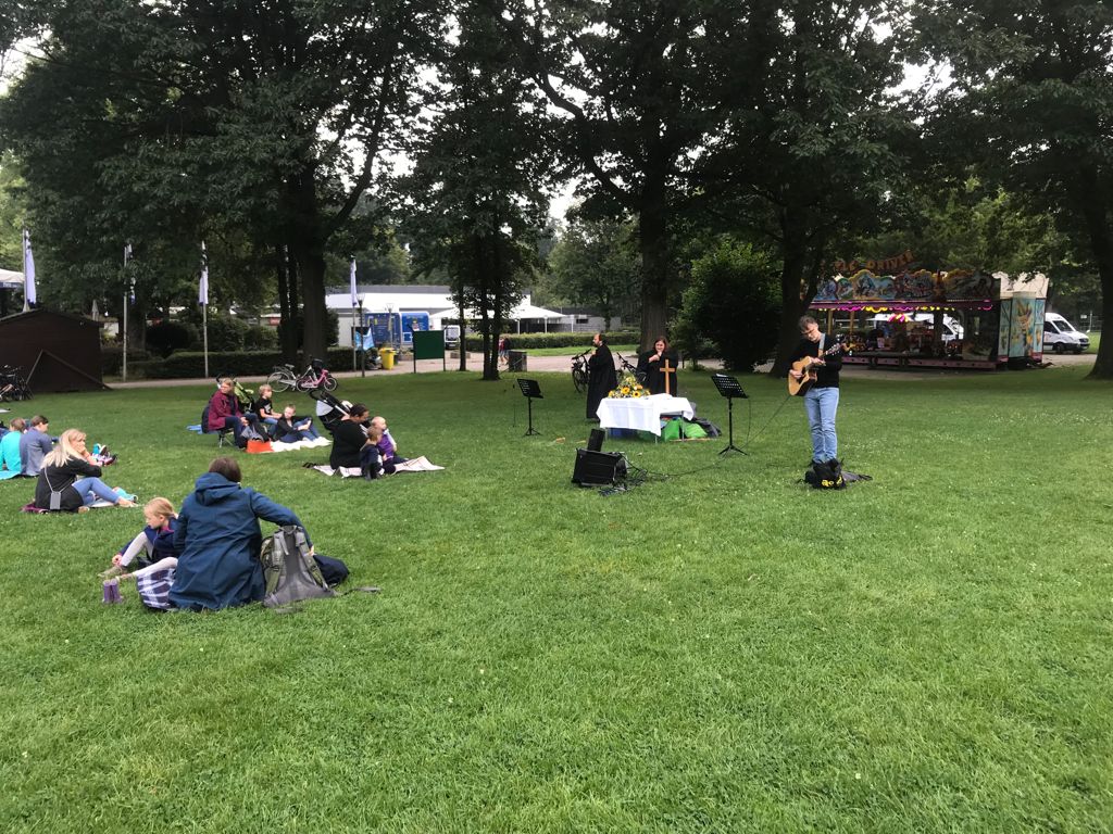 Picknickgottesdienst im Revierpark