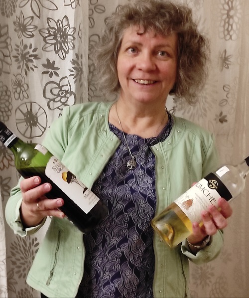 Acht verschiedene Weine probiert