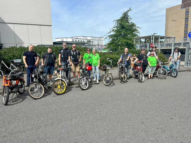 Sonniger Start für Radelaktion