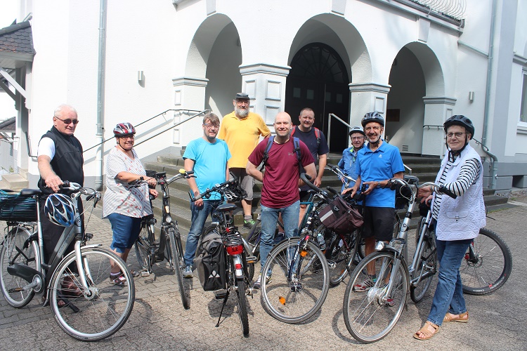 Pedalen ohne Spur von Fron