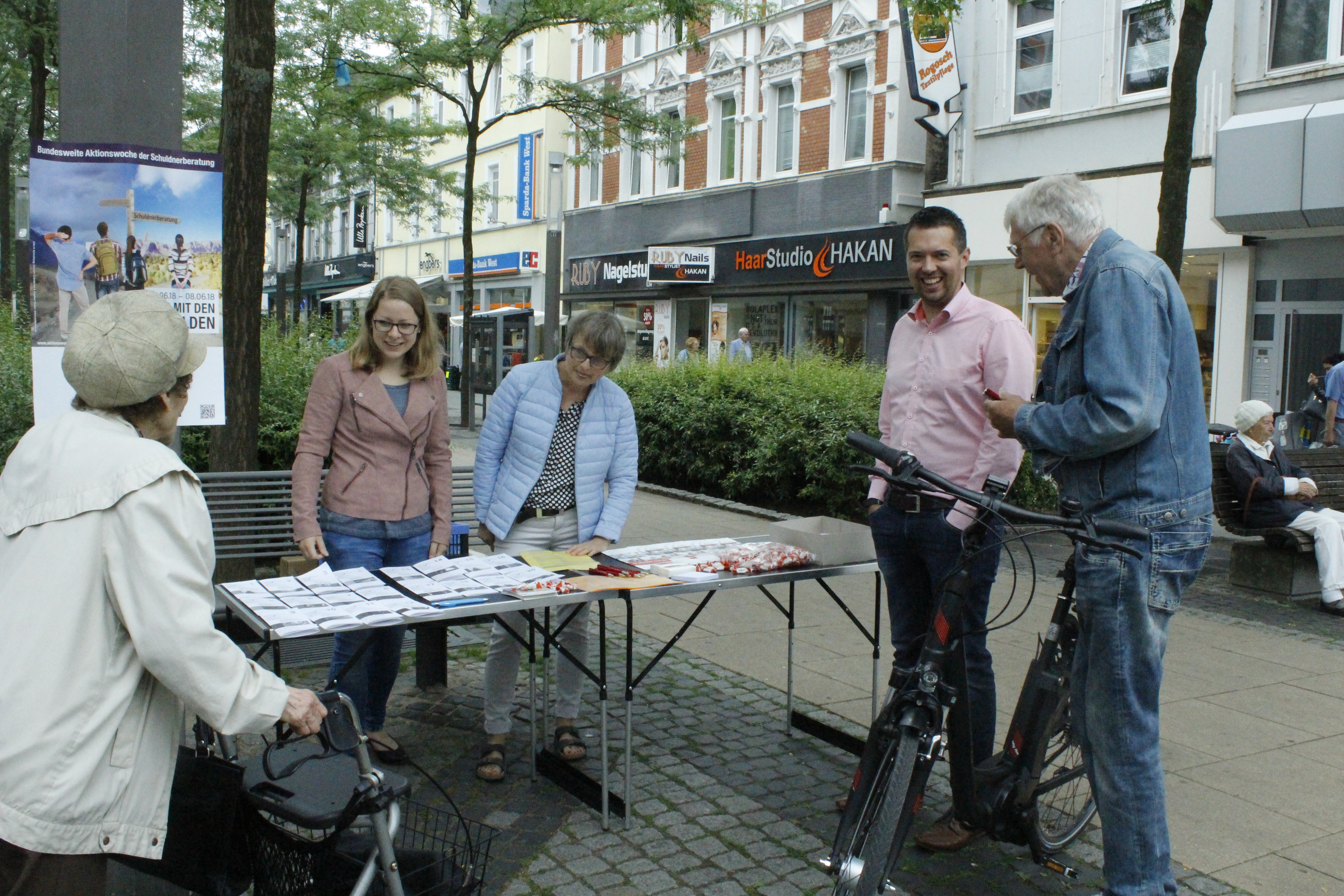 „Weg mit den Schulden...“ als Motto