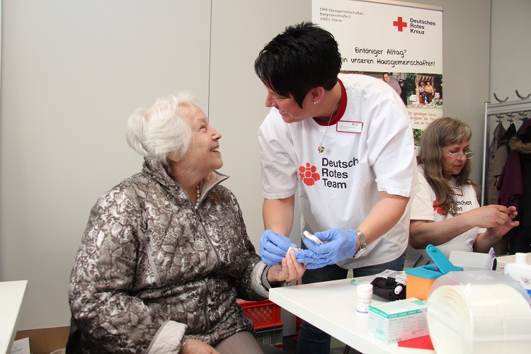 Rollator-Training und Demenzparcours