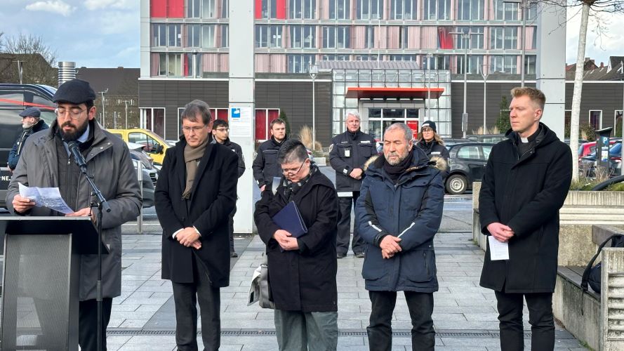 Für den Frieden gebetet