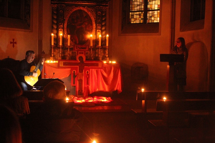 Taizé-Andacht in der Schlosskapelle