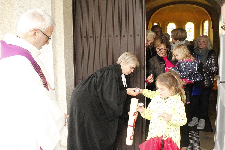 Lichter für die Besucherinnen und Besucher