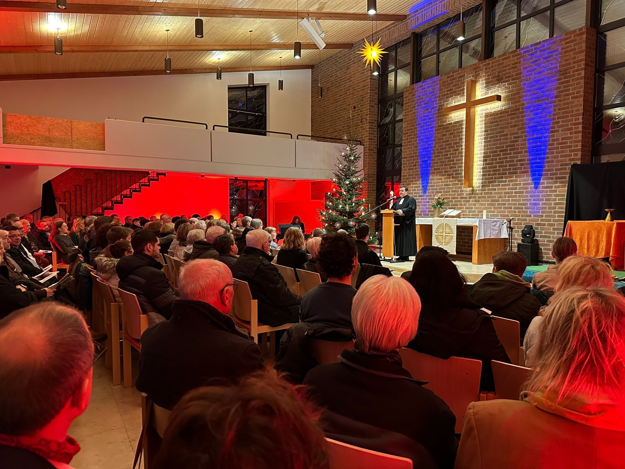 Wiedereröffnung nach Beseitigung der Brandschäden